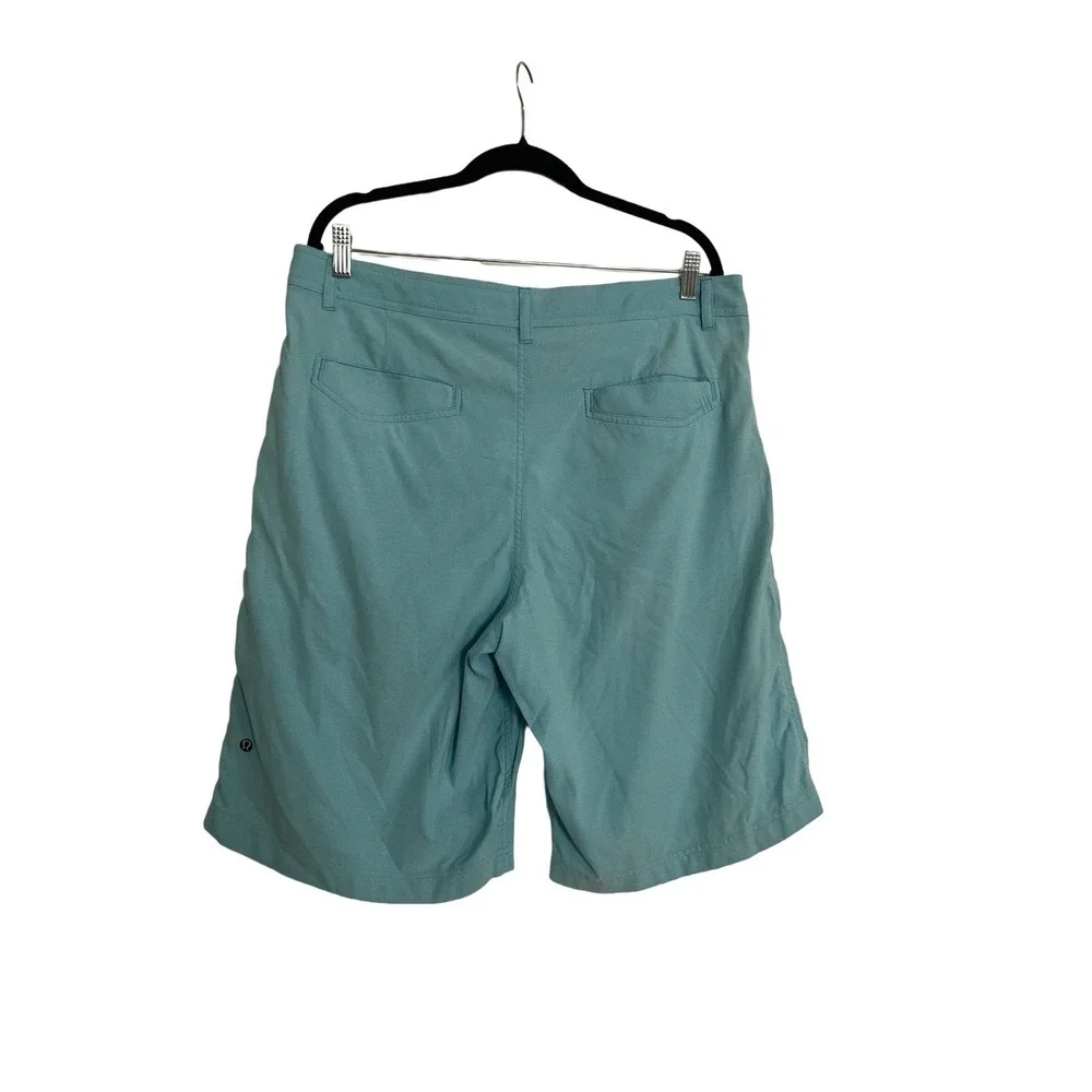Lululemon Men's ABC Commission Golf Shorts Light Blue, Size 38 10.5'' Inseam